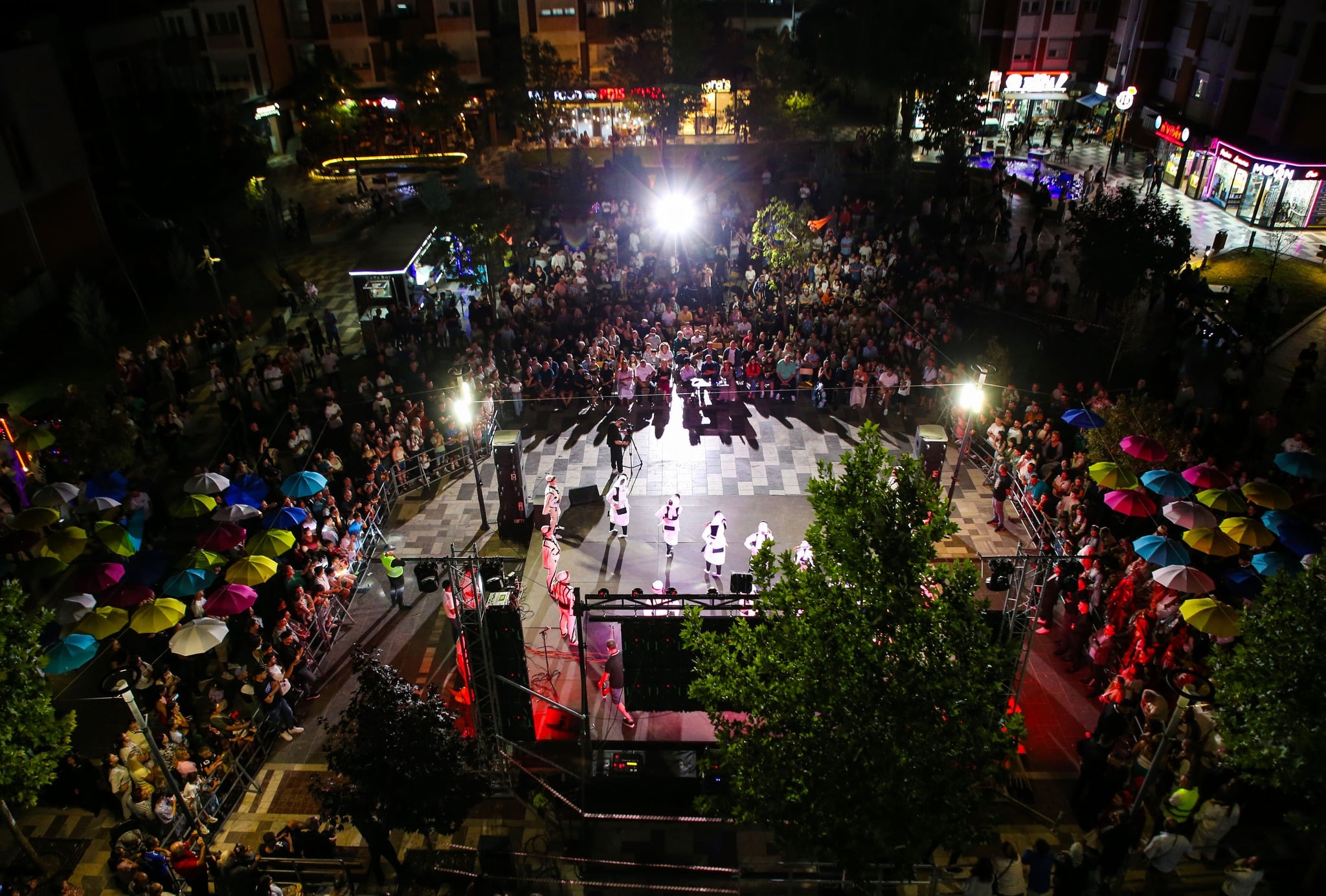 U hap edicioni i dytë i Festivalit mbarëkombëtar “Pushka e parë e lirisë” në Podujevë