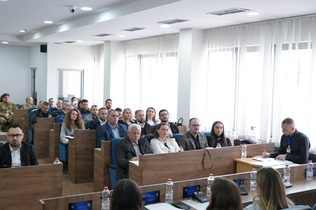 Eko Llapi Në Kuvendin e Komunës u shqyrtua Raporti Vjetor Financiar për vitin ...